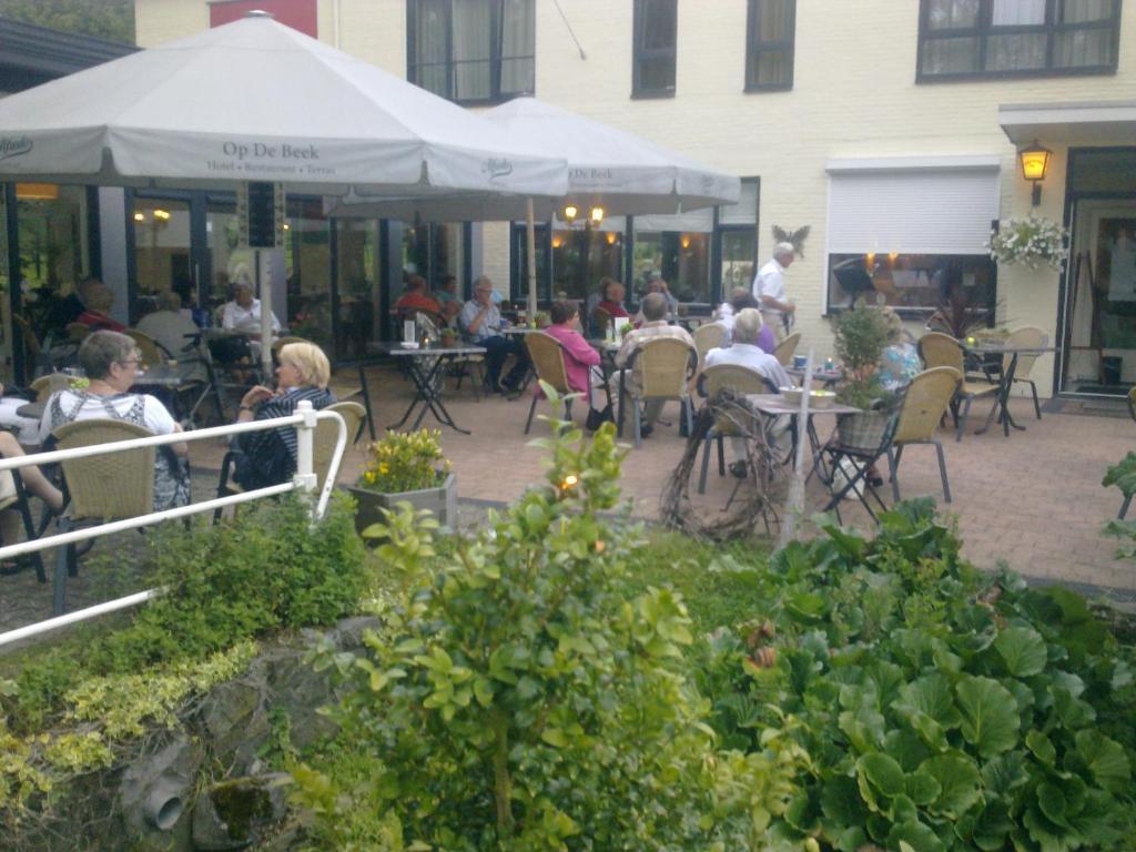 Hotel Restaurant Op De Beek Schin op Geul Exteriér fotografie